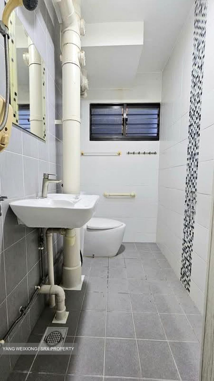 Blk 138 Tampines Street 11 (Tampines), HDB Executive #557943481